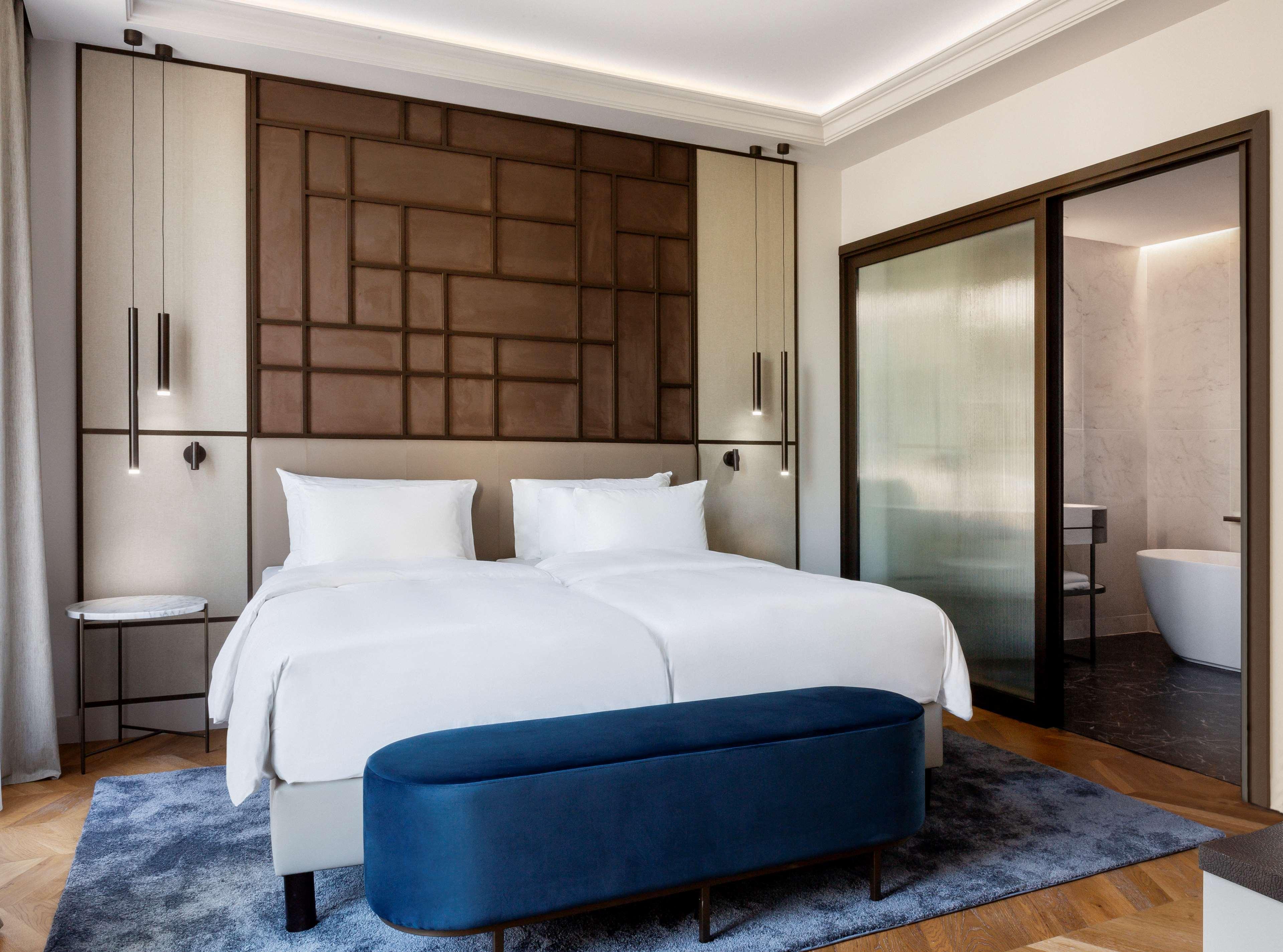 Radisson Collection Hotel, Magdalena Plaza Sevilla Exterior foto Deluxe Suite